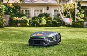 Robotok harcosok a kertben! STHIL iMOW robot