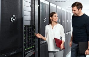 A Fujitsu bemutatta a gyorsabb és megfizethetőbb új generációs, PRIMERGY M7 szerversorozatot Fujitsu server park