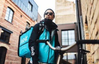 Indul a Wolt Drive Magyarországon: bármely webshophoz hozzáadható a Wolt egy órán belüli kiszállítása Wolt