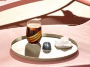 Merülj el a kaliforniai álomvilágban a Nespresso modern jegeskávéi által! Nespresso Uborkás-bazsalikomos-citromos cold brew