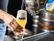 Teljesen rendhagyó módon nyúl a búzához a Dreher Sörgyárak Eddig a #DreherSörgyárak hazai márkái között nem találhattál búzát, mint összetevőt, de most valami új készül a főzőházunkban.