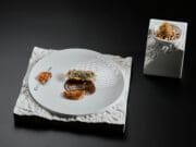 FIATAL PORTUGÁL SÉF ZELLERES ÉTELKÜLÖNLEGESSÉGÉVEL NYERTE EL A S.PELLEGRINO YOUNG CHEF ACADEMY 2022-23-AS VERSENYÉNEK TÁRSADALMI FELELŐSSÉG DÍJÁT Közeledik a S.Pellegrino Young Chef Academy 2022-23-as versenyének várva várt nagydöntője, amelyre 2023. október 4-5-én kerül sor Milánóban