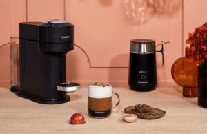 Az izgalommal teli pillanat végre megérkezett: a NESPRESSO Pumpkin Spice Cake kávékapszulák ismét kaphatók! Nespresso Vertuo Pumpkin Spice Cake