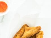 Csirke nuggets mogyorós bundában nugetts