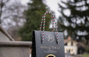 Igazi sonkakülönlegességgel jelenik meg a piacon az idén 111. évi jubileumát ünneplő Pápai Hús Pápai hús