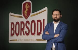 A Borsodi a magyar futballválogatott hivatalos söre Spiegel György