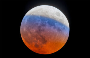 Kék sáv a vörös Holdon: A 2025. március 25-i teljes holdfogyatkozás különleges jelenségeA Blue Banded Blood Moon Image Credit & Copyright: Zixiong Jin
