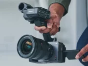 Ez a kamera lehet a YouTuberek új kedvence – kiszivárgott a Sony FX2
