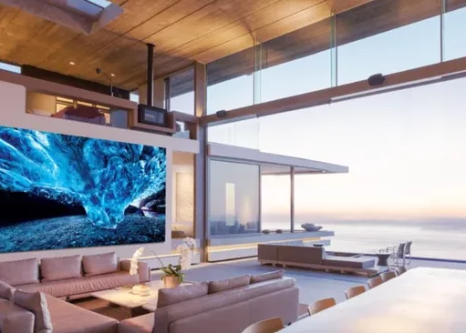 A Samsung tovább növelte a The Wall méretét és tudását