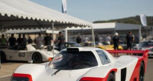 A Le Mans-t utcai gumikkal megnyerő rotációsmotoros Lola árverésre kerül A Le Mans-t utcai gumikkal megnyerő rotációsmotoros Lola árverésre kerül
