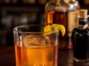 Kentucky Colonel koktél: az elfeledett bourbon ital, ami megérdemli a comebacket Kentucky Colonel koktél: az elfeledett bourbon ital, ami megérdemli a comebacket