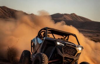 Polaris RZR Pro R Boost: a világ legerősebb gyári oldalkocsija, 275 lóerővel Polaris RZR Pro R Boost: a világ legerősebb gyári oldalkocsija, 275 lóerővel