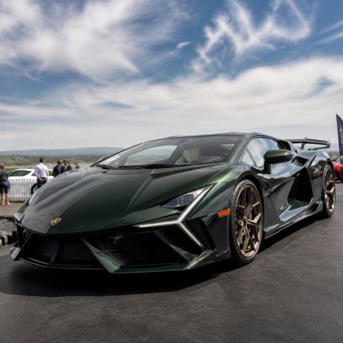featured-image-44 Lamborghini Revuelto SV: 1050 lóerő és egy dedikált Fun Mode