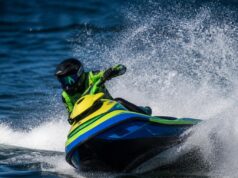 Sea-Doo Senna-emlék vízimotor: 350 lóerő Ayrton Senna tiszteletére Sea-Doo Senna-emlék vízimotor: 350 lóerő Ayrton Senna tiszteletére