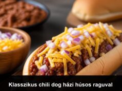 Klasszikus chili dog házi húsos raguval Klasszikus chili dog házi húsos raguval
