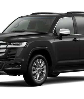 Toyota Land Cruiser 300 hibrid: mire jó a villanyos rásegítés? Toyota Land Cruiser 300 hibrid: mire jó a villanyos rásegítés?